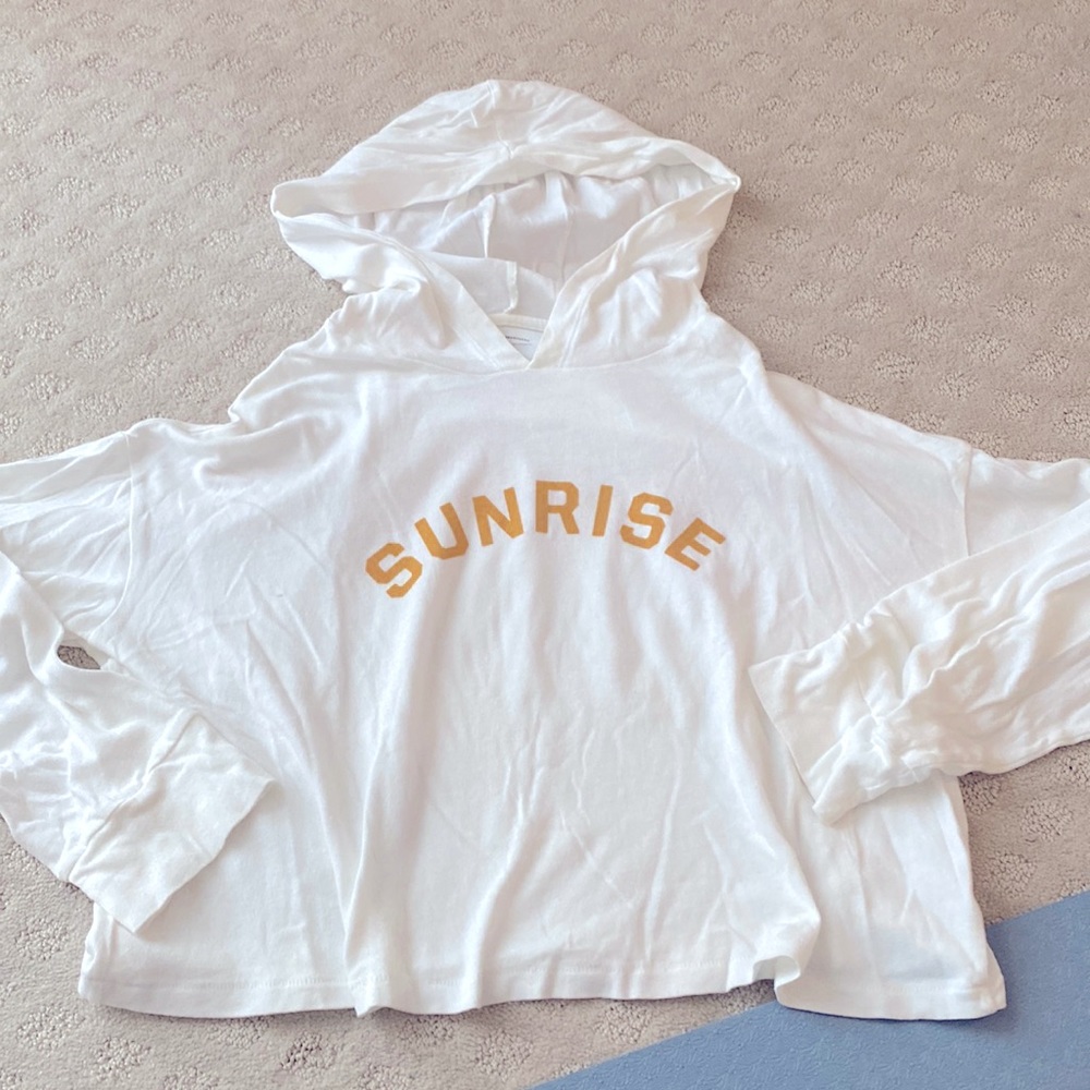 Billabong cropped long sleeved top